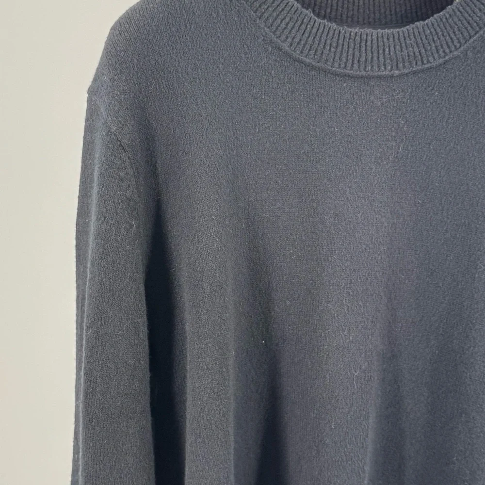 Lululemon Men’s Black Cotton Wool Blend Textured Knit Crewneck Sweater Size M